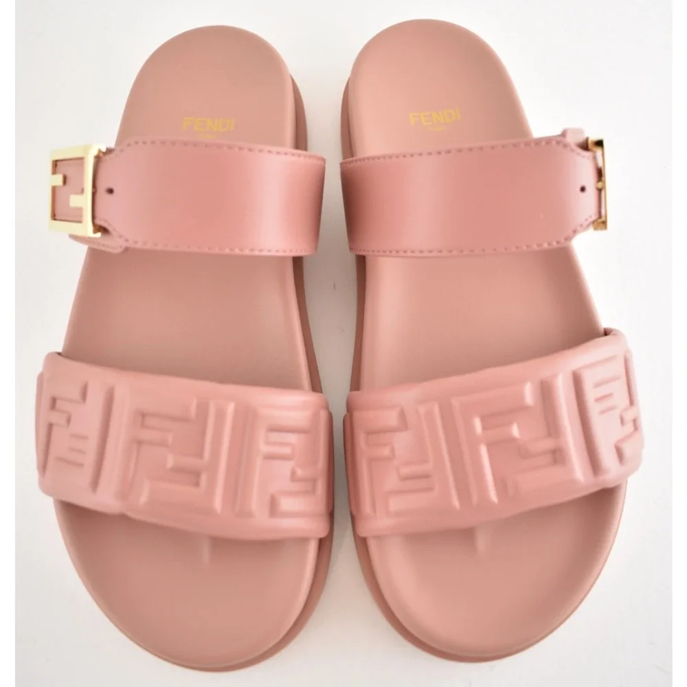 Fendi Feel Slide Pink Brick Leather FF Baguette Logo Gold Mule Flat Sandal 37